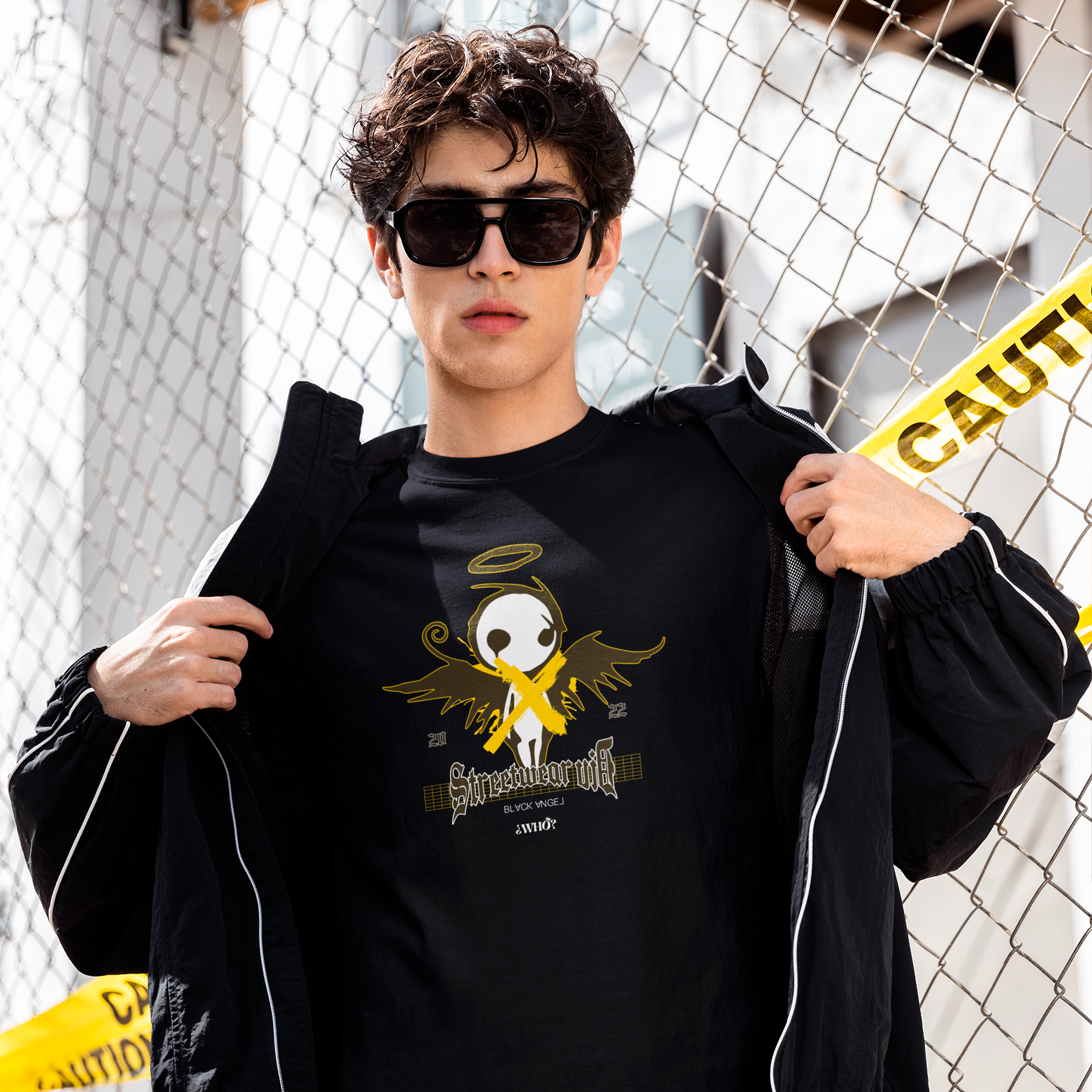 BLACK ANGEL – CAMISETA STREETWEAR CELESTIAL Y OSCURA