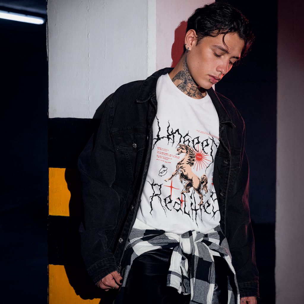 UNSEEN REALITIES – CAMISETA PARA QUIENES VEN MÁS ALLÁ